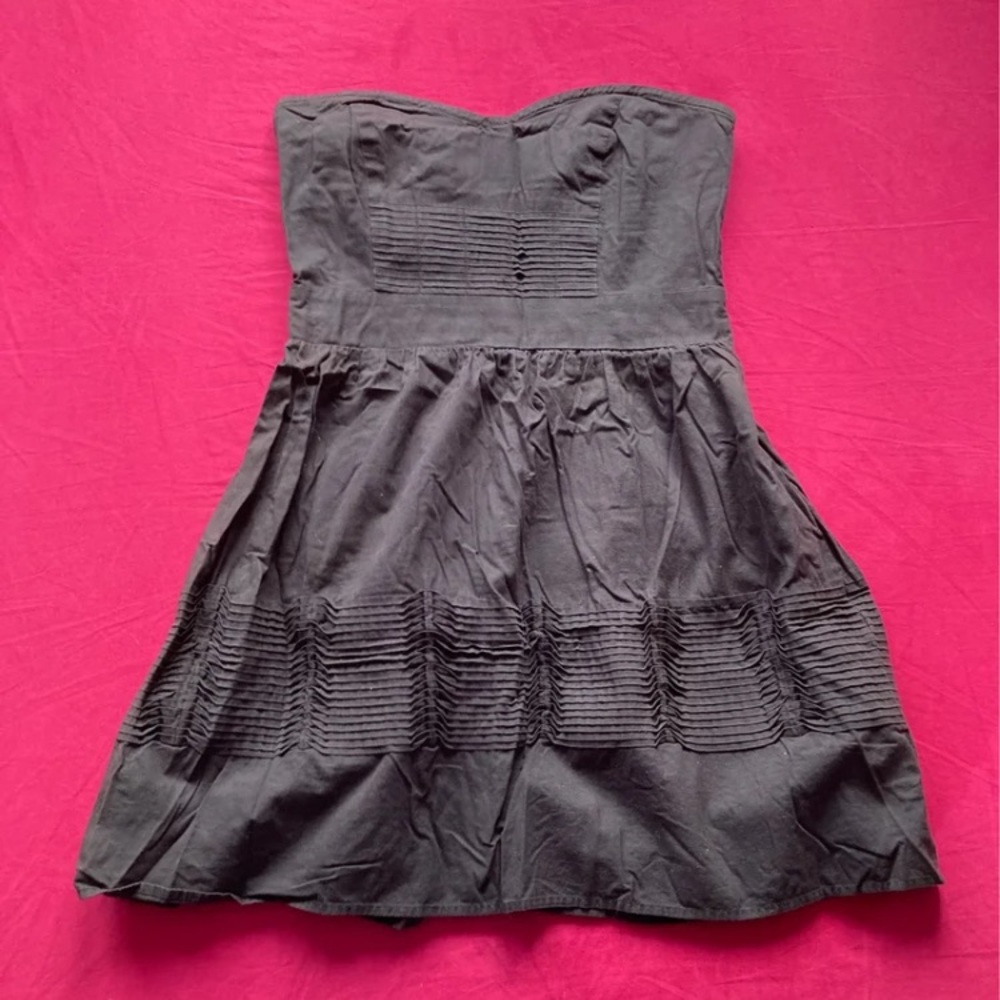 Kimchi Blue dark blue strapless fit and flare short dress